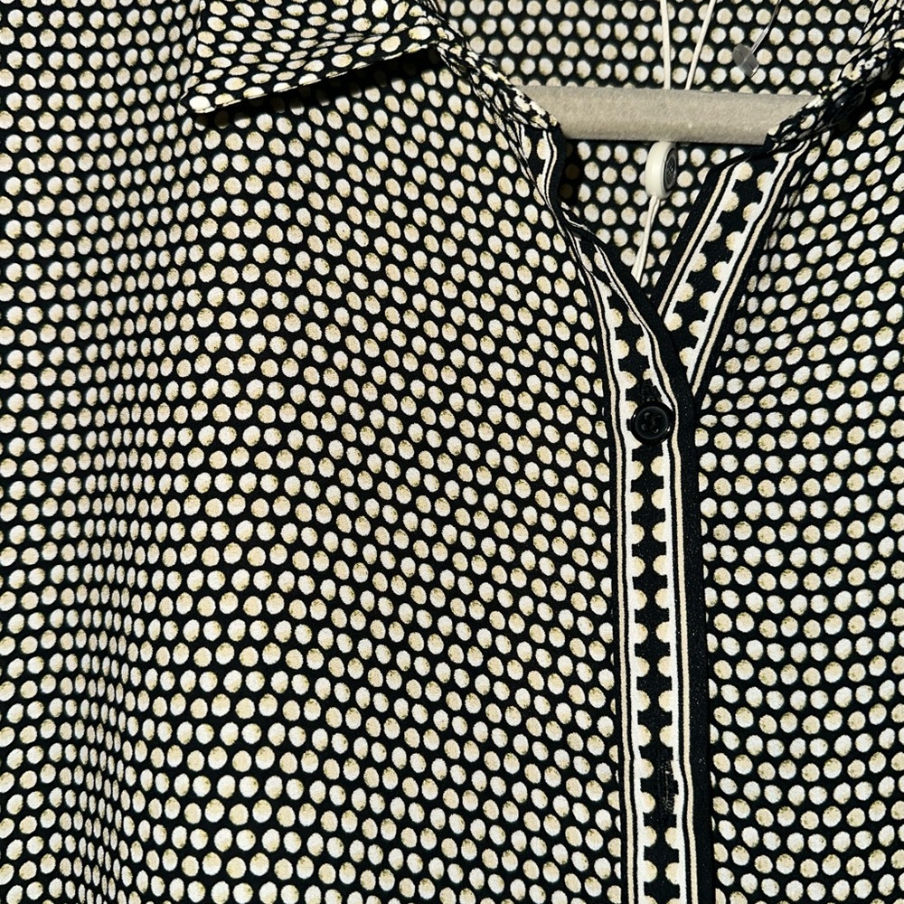 Max Studio Monochrome Long Sleeve Dress - Picture 2 of 6